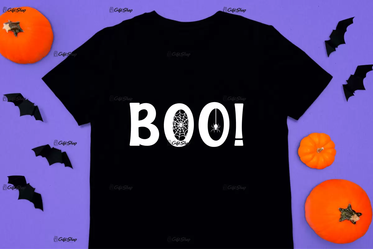 Boo !, tricou cu mesaj