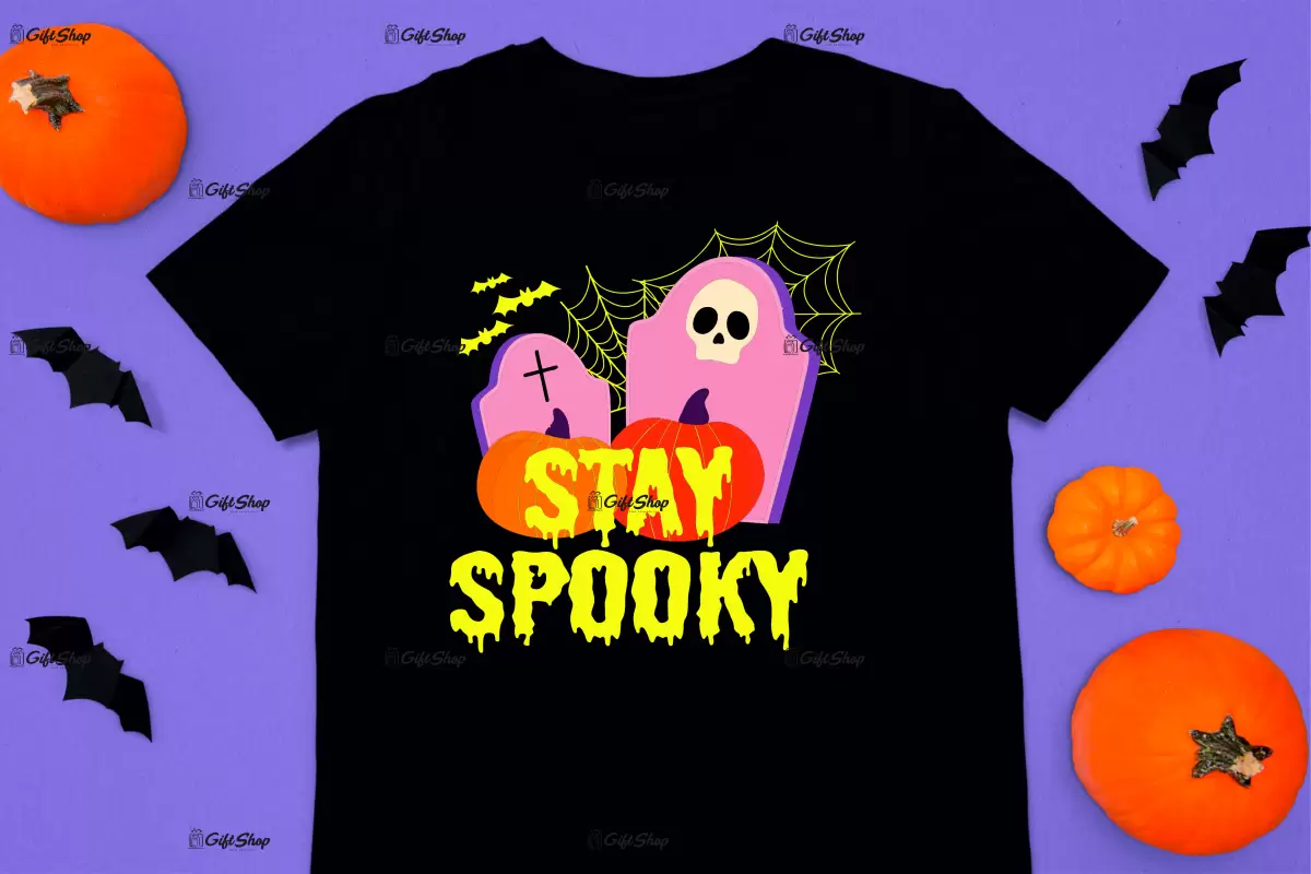 Stay spooky, tricou cu mesaj