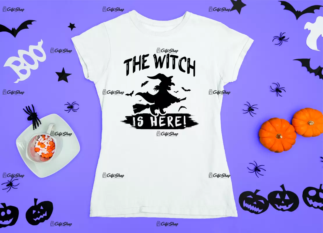 The witch is here, tricou cu mesaj