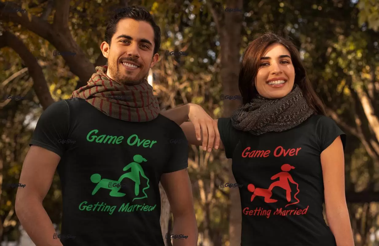 Game over getting married, set 2 tricouri cu mesaj, tgs109s