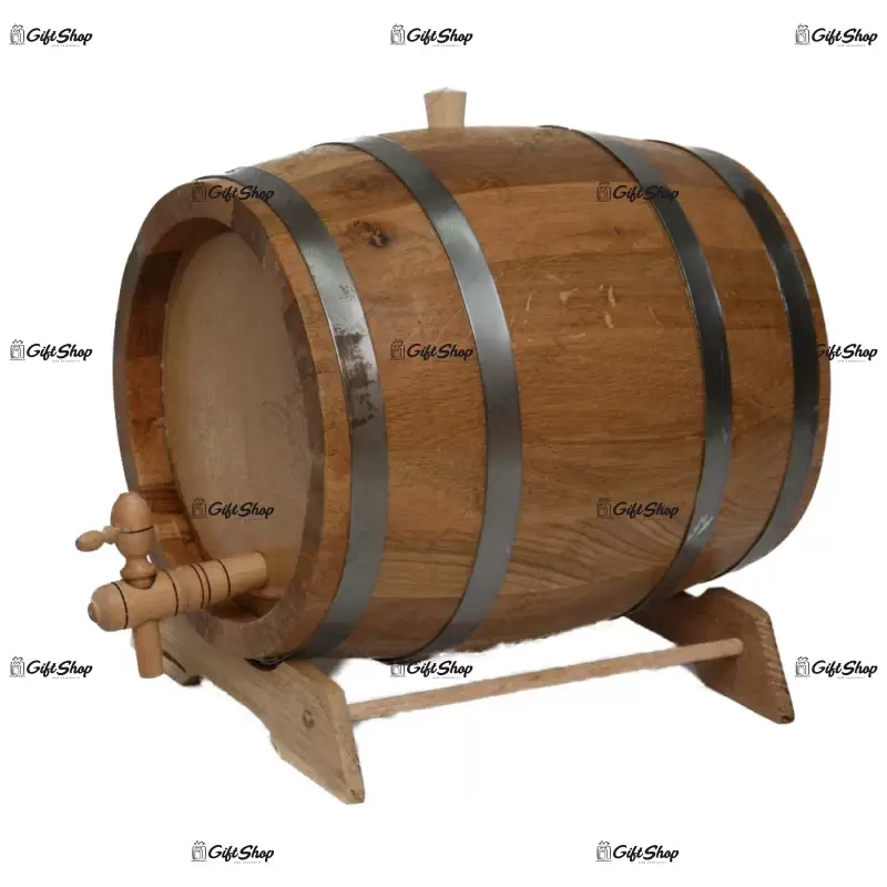 Butoi cu robinet pentru bauturi alcoolice realizat din stejar (10l)