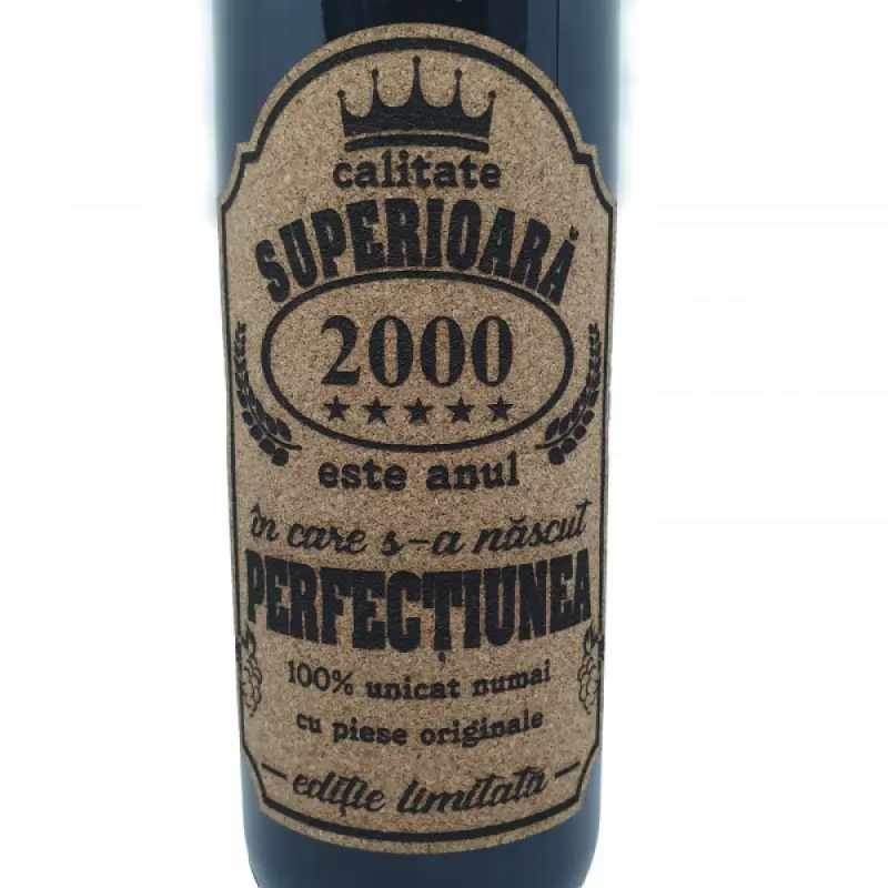 2000 este anul in care s-a nascut perfectiunea, eticheta pluta cu mesaj