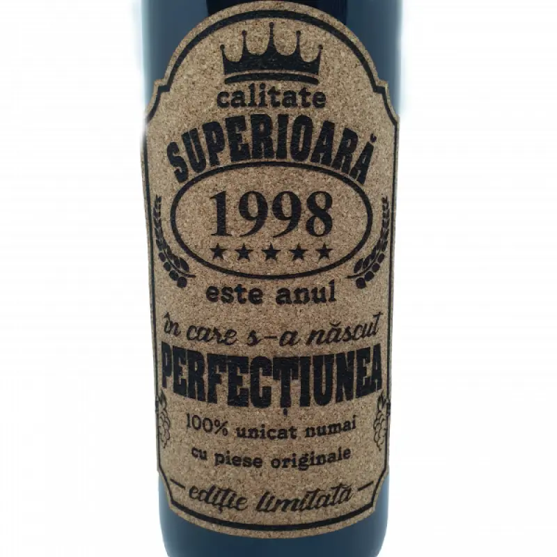 1998 este anul in care s-a nascut perfectiunea, eticheta pluta cu mesaj