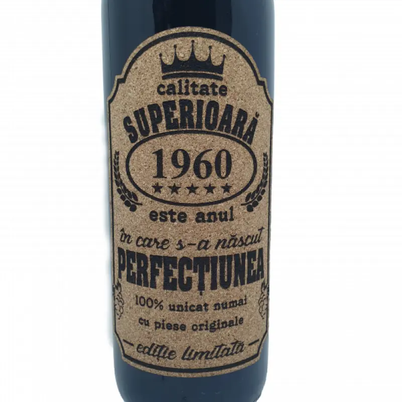 1960 este anul in care s-a nascut perfectiunea, eticheta pluta cu mesaj