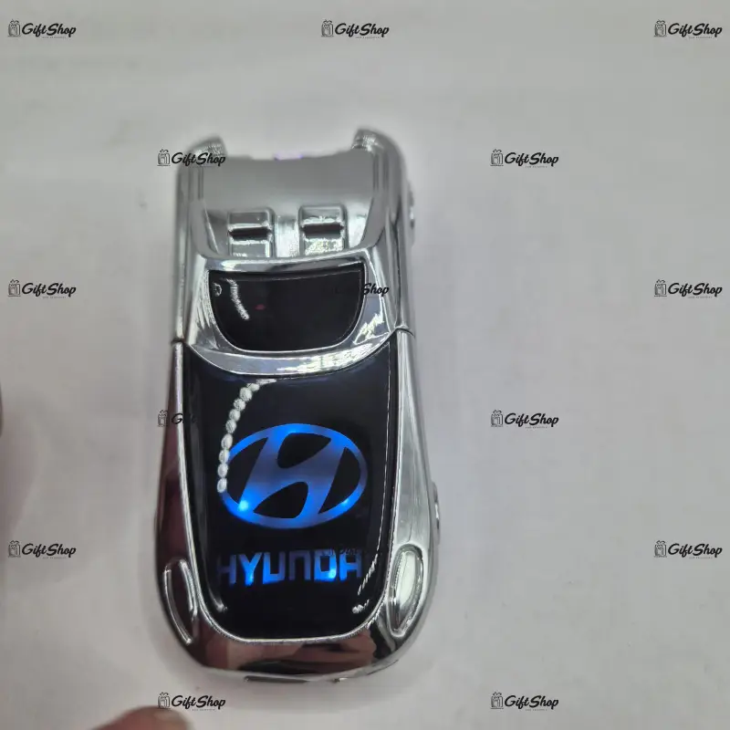 Hyundai, bricheta incarcare usb, se poate personaliza