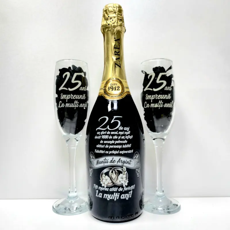 Aniversare 25 ani casatorie, pachet zarea crystal collection, fine moments, demisec 0.75l + 2 pahare, personalizat