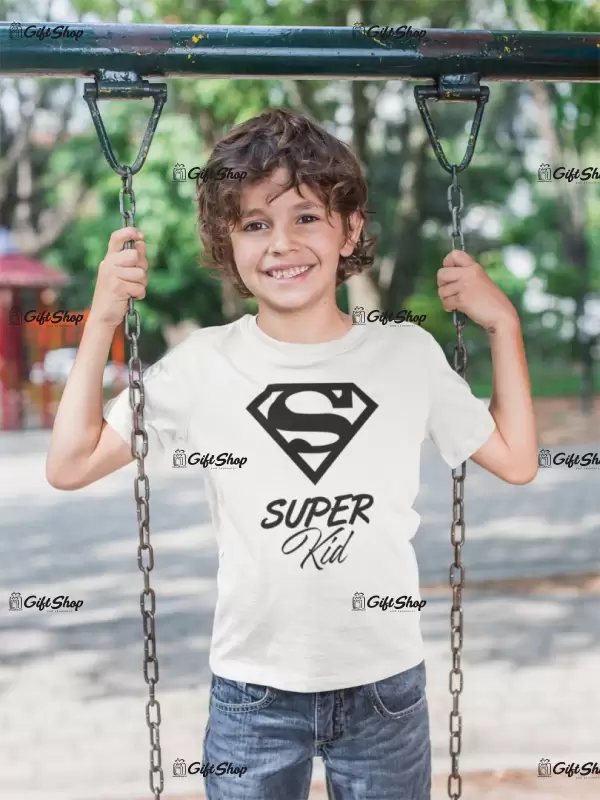 Super kid, tricou cu mesaj