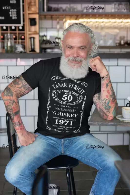Tanar fericit ( se adauga anul pentru grafica ), tricou cu mesaj