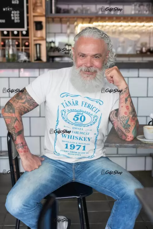 Tanar fericit ( se adauga anul pentru grafica ), tricou cu mesaj