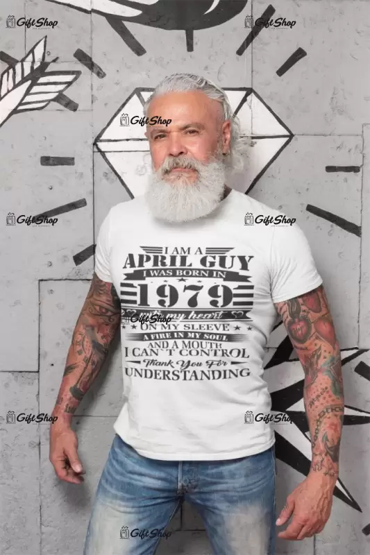 I am a  (luna se poate schimba) guy i was born in ( adauga anul pentru grafica ), tricou cu mesaj