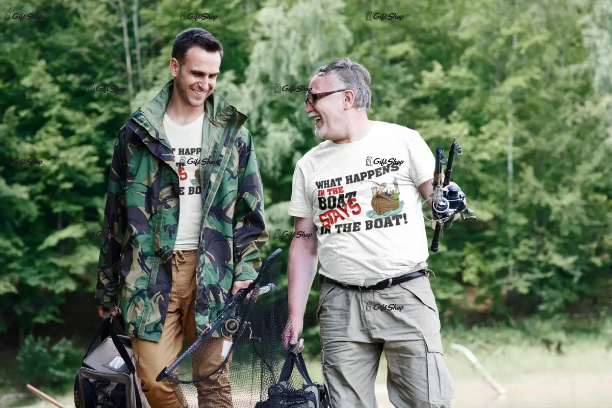 What happens in the boat stays in the boat!, tricou cu mesaj