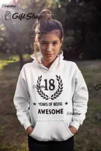 18 Years Of Being Awesome - Tricou Personalizat F - SE POATE SCHIMBA ANUL