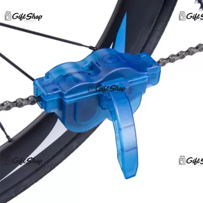 Instrument de curatare a lantului bicicletei