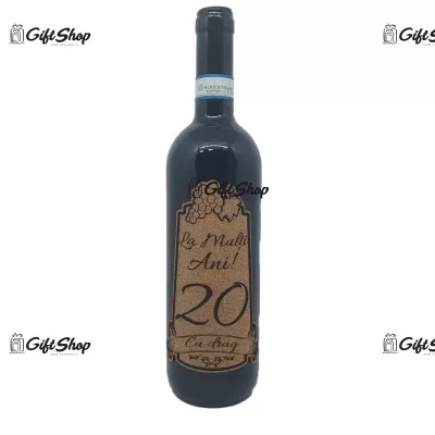 Sticla cu vin personalizata cu ANUL DORIT pe eticheta din pluta prin gravura.